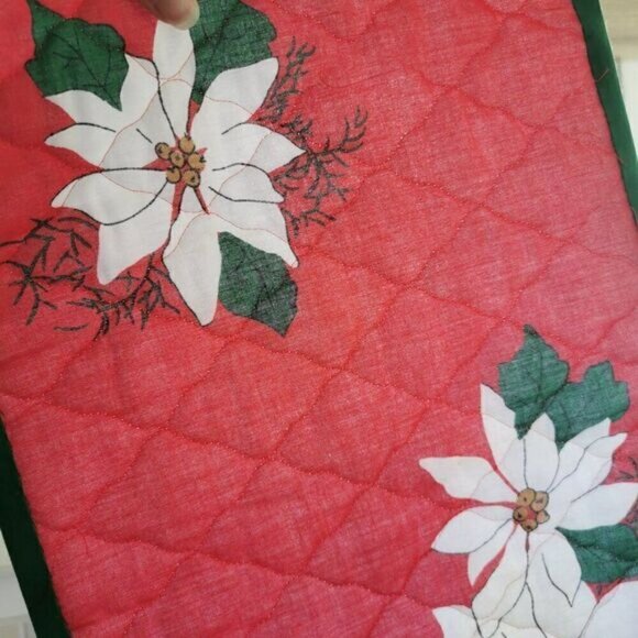 Vintage Christmas Poinsettia Fabric Placemats Set of 4, 12"x19" Holiday Table - Picture 6 of 8